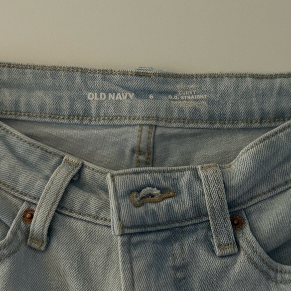 Light washed jeans - Picture 3 of 3